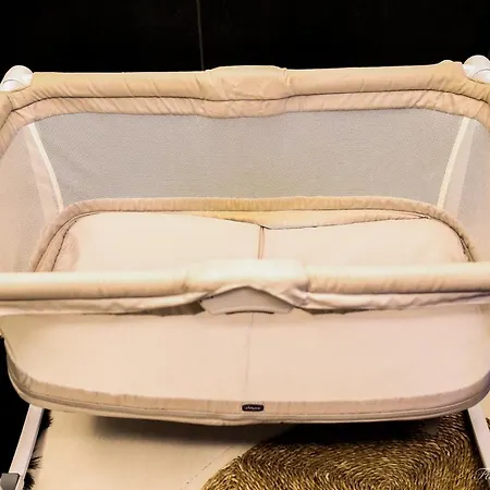 Falco Luxury דירה