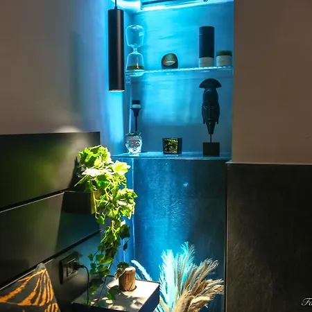 Falco Luxury Νάπολη