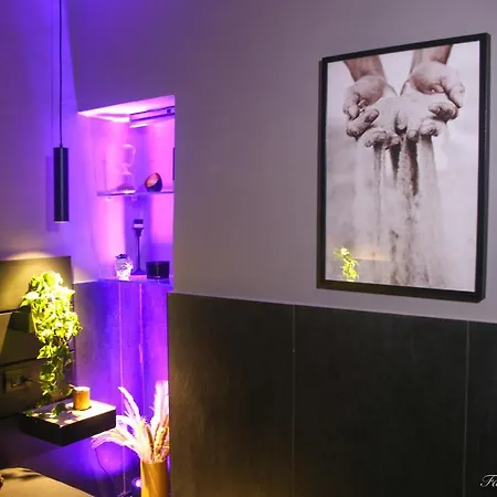 Falco Luxury Naples