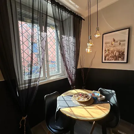 Falco Luxury Apartment