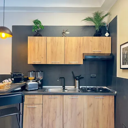 Falco Luxury Apartment Naples