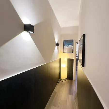 Falco Luxury Naples